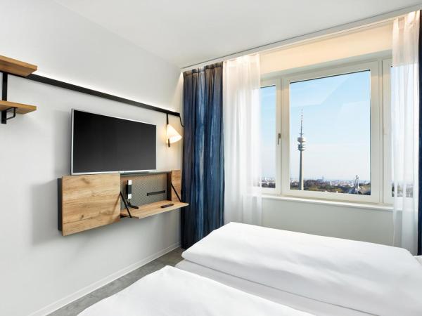 H2 Hotel München Olympiapark : photo 1 de la chambre chambre double supérieure