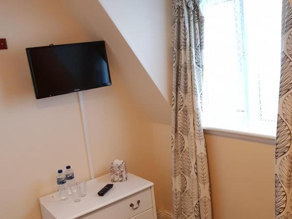 Billycan Guest Rooms : photo 3 de la chambre petite chambre double avec douche