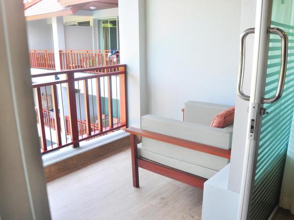 Lanta Sand Resort & Spa : photo 9 de la chambre chambre double ou lits jumeaux deluxe avec balcon