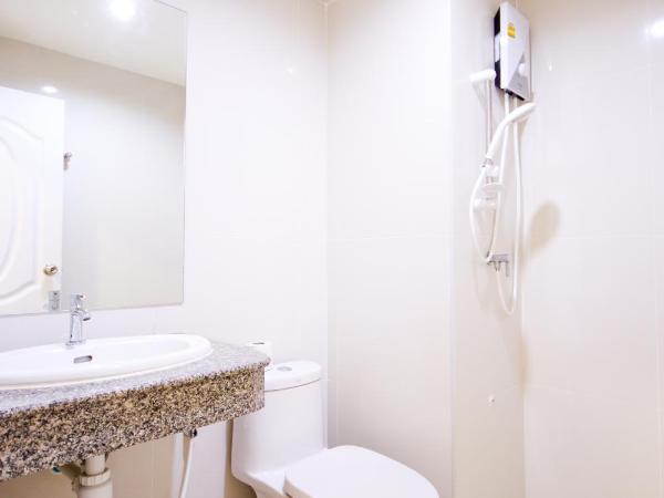 White House Bizotel : photo 5 de la chambre chambre lit king-size supérieure