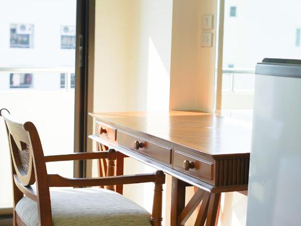 White House Bizotel : photo 3 de la chambre chambre triple supérieure