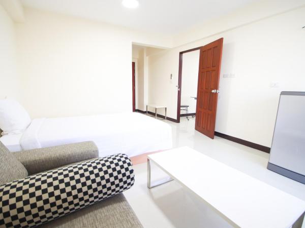 White House Bizotel : photo 1 de la chambre suite junior familiale