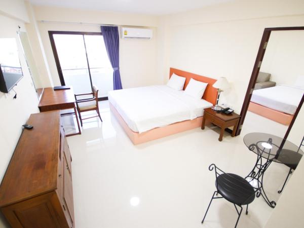 White House Bizotel : photo 3 de la chambre suite junior familiale