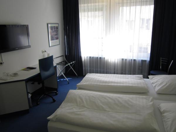 Hotel City Kräme am Römer - Self Check In : photo 3 de la chambre chambre lits jumeaux standard