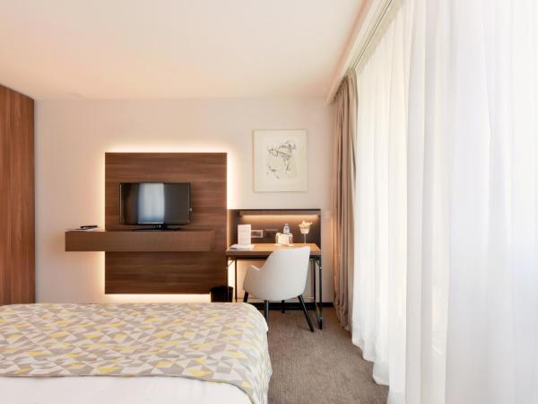 Astra Vevey Hotel & Restaurant : photo 5 de la chambre chambre simple supérieure