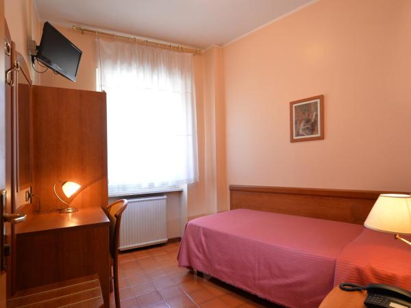 Hotel Siena : photo 2 de la chambre chambre simple Économique