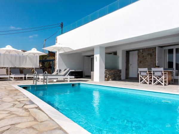 Amperian Mykonos Suites & Villas : photo 5 de la chambre appartement avec jacuzzi - vue sur mer
