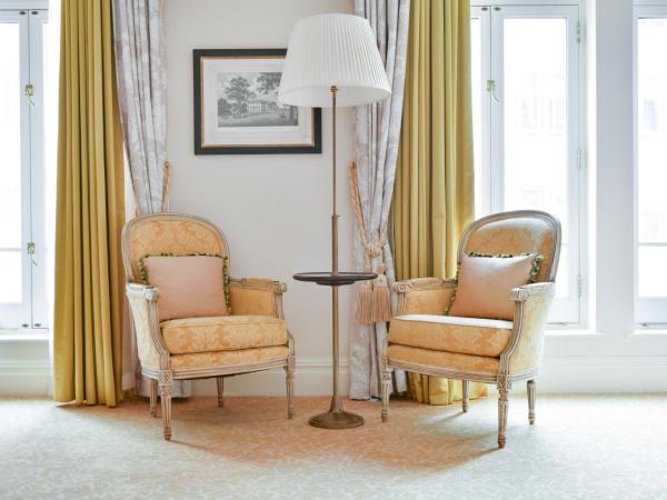 The Savoy : photo 4 de la chambre chambre double de luxe avec deux lits doubles