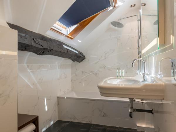 Crystal Hotel : photo 2 de la chambre suite (4 adultes)