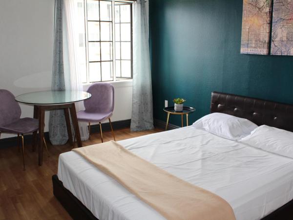 Libra Hotel : photo 2 de la chambre chambre double standard avec salle de bains privative