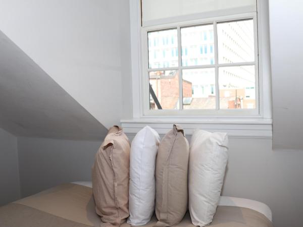 Comfy Beacon Hill Studio Great for Work Travel #13 : photo 7 de la chambre studio