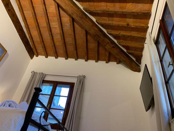 Domus Plaza : photo 3 de la chambre chambre double deluxe - vue sur ville