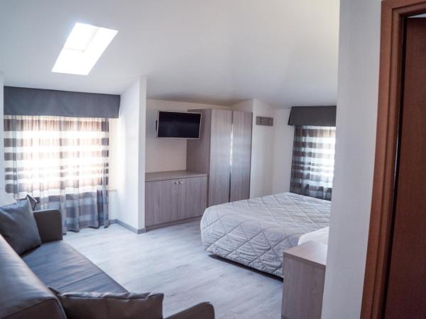 Hotel Gabbiano : photo 4 de la chambre chambre quadruple panoramique