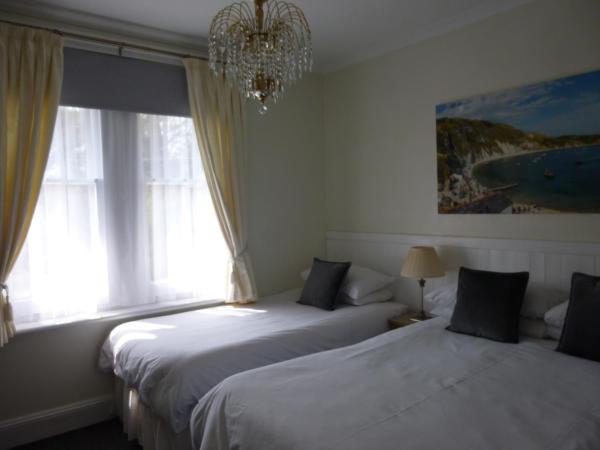 Southernhay Guest House : photo 3 de la chambre chambre double ou lits jumeaux avec douche
