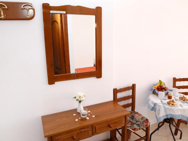 Athina : photo 7 de la chambre chambre triple
