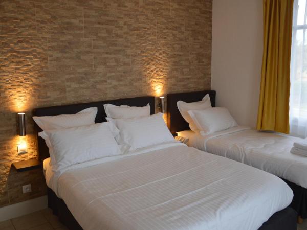 Hotel le Castellamar : photo 1 de la chambre chambre triple supérieure