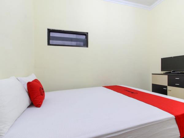 RedDoorz near Rumah Sakit Condong Catur : photo 4 de la chambre chambre double