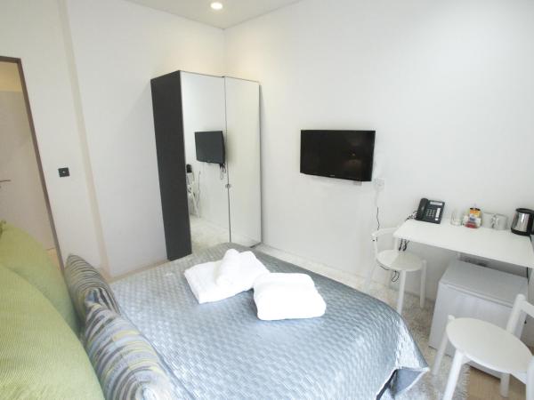 Room Home Stay : photo 5 de la chambre grande chambre double