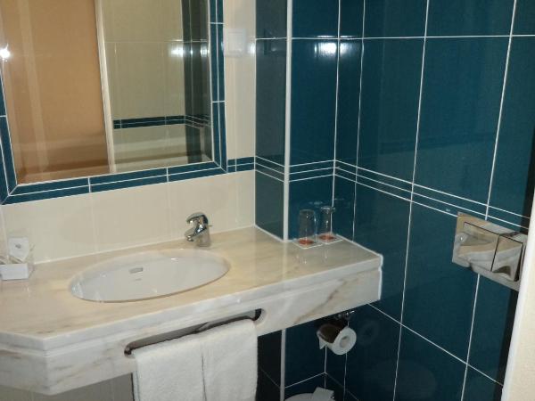 VilaBranca : photo 1 de la chambre chambre lits jumeaux avec balcon - vue de face