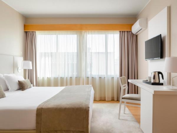 EXE Wellington : photo 1 de la chambre chambre double - vue sur ville - 1 ou 2 lits