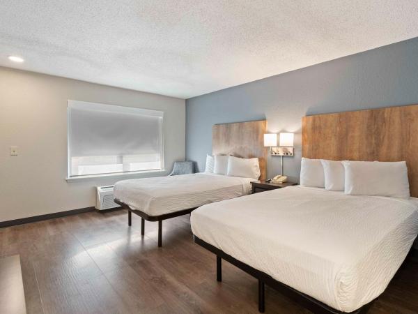 Extended Stay America Suites - Charlotte - University Place : photo 7 de la chambre studio avec 2 lits doubles - non-fumeurs