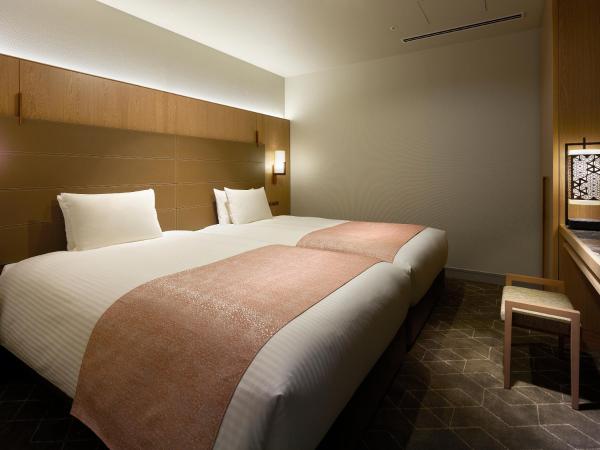Hotel The Celestine Tokyo Shiba : photo 1 de la chambre chambre lits jumeaux deluxe avec vue sur patio - non-fumeurs