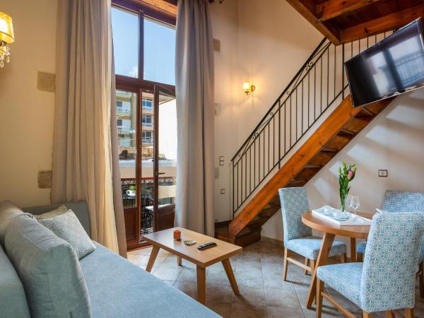 Phaedra Suites : photo 5 de la chambre suite triple avec balcon