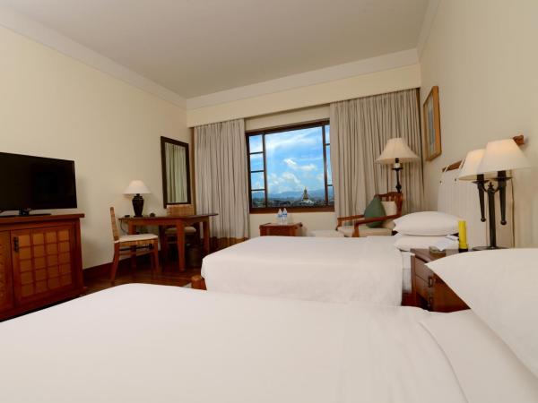 Hyatt Regency Kathmandu : photo 5 de la chambre chambre lits jumeaux avec vue