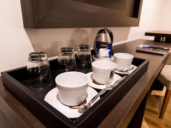 Caseros 248 Hotel : photo 6 de la chambre chambre triple