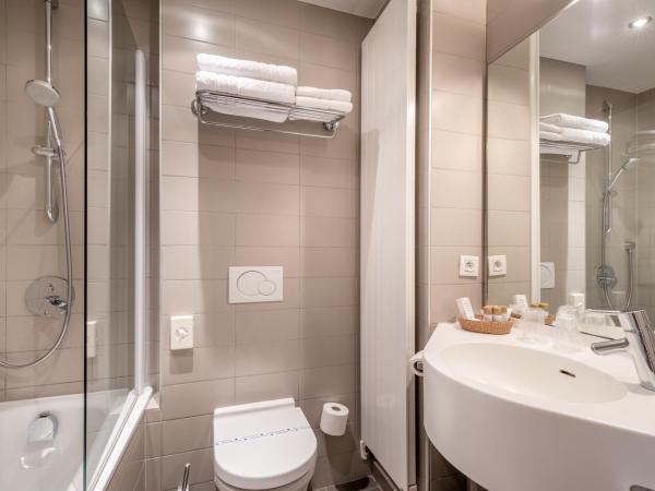 Hotel Albert I : photo 4 de la chambre chambre triple