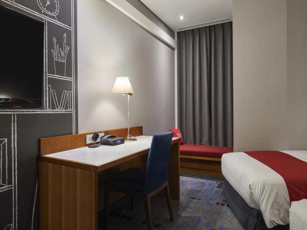 Ibis Ambassador Myeongdong : photo 6 de la chambre suite junior lit king-size