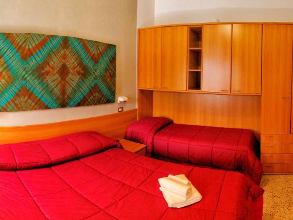 Hotel Amoha : photo 4 de la chambre chambre double ou lits jumeaux avec balcon