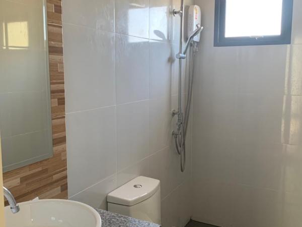 Baan Rabiengkao Hua Hin : photo 2 de la chambre chambre familiale - vue sur montagne