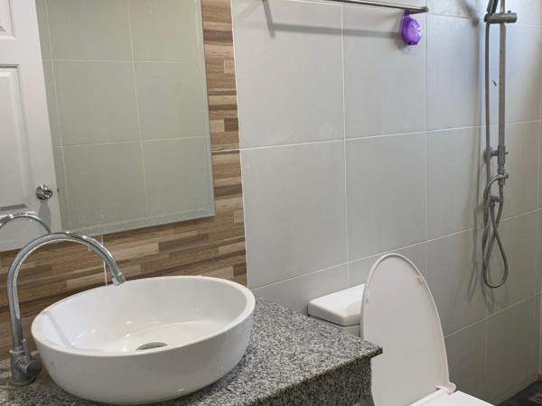 Baan Rabiengkao Hua Hin : photo 9 de la chambre chambre familiale - vue sur montagne