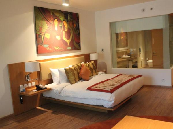 Radisson Blu Plaza Hotel Hyderabad Banjara Hills : photo 6 de la chambre chambre deluxe double ou lits jumeaux