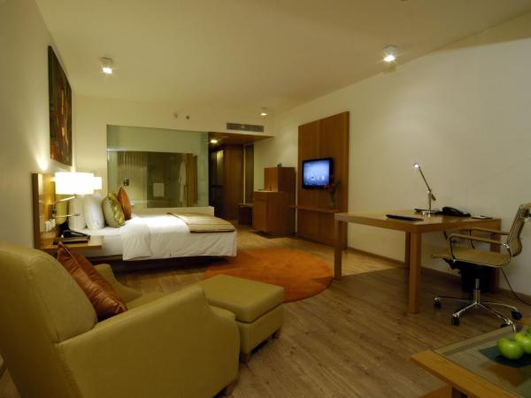 Radisson Blu Plaza Hotel Hyderabad Banjara Hills : photo 9 de la chambre chambre deluxe double ou lits jumeaux