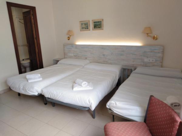 Hotel Corisco : photo 3 de la chambre chambre double ou lits jumeaux standard - vue sur jardin