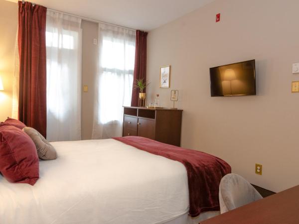 Maison Cartier Montreal : photo 6 de la chambre chambre lit queen-size - vue sur jardin