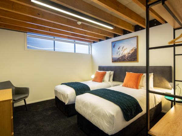 Koura Apartments Central Queenstown : photo 1 de la chambre appartement 3 chambres avec 3 salles de bains