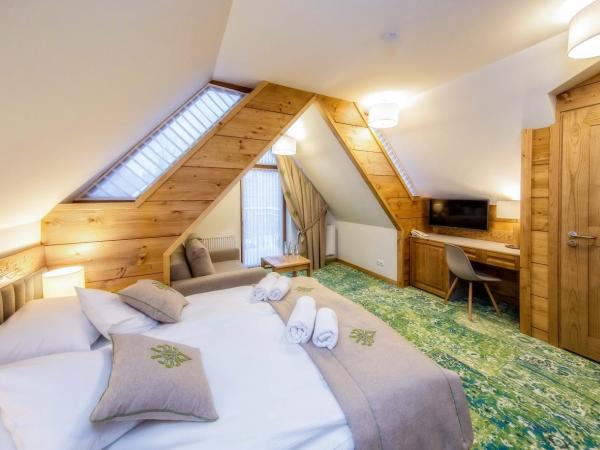 Gold Hotel : photo 2 de la chambre chambre double deluxe avec balcon