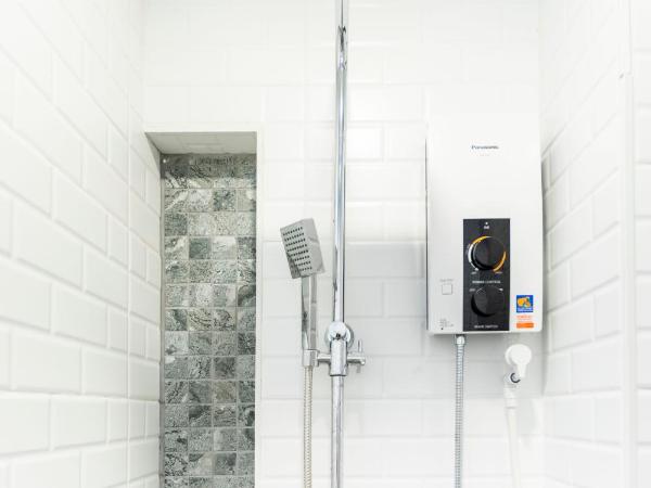 พรนับพันเพลส : photo 5 de la chambre chambre lits jumeaux Économique