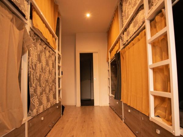 Cantagua Hostel : photo 2 de la chambre lit dans dortoir mixte de 8 lits 
