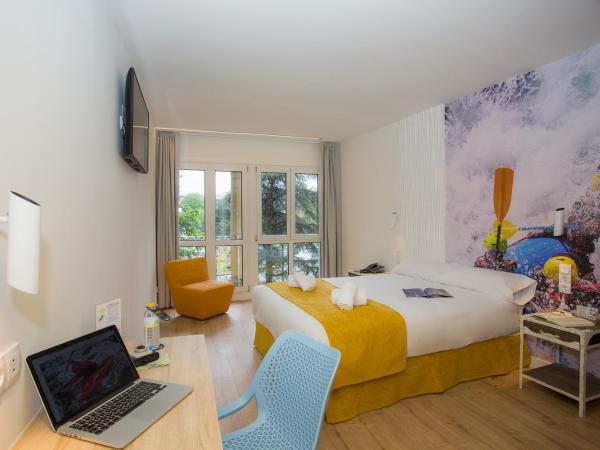 Casual de las Olas San Sebastián : photo 3 de la chambre chambre double standard