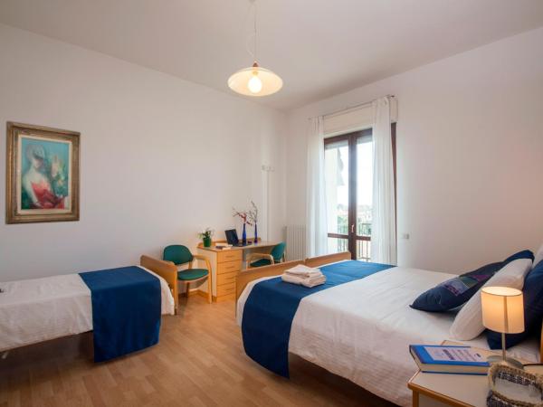 Casa Al Carmine : photo 3 de la chambre chambre triple