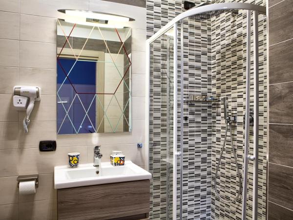 La Collina dei Ciliegi : photo 9 de la chambre chambre double deluxe avec balcon - vue sur mer