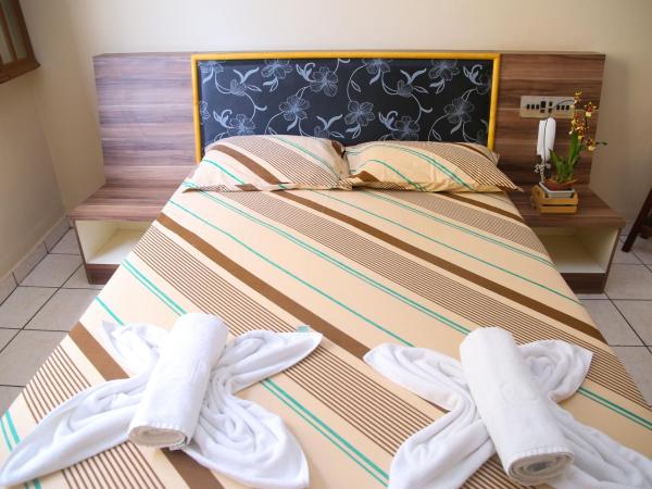 Hotel Hot Brás : photo 5 de la chambre chambre double standard avec ventilateur