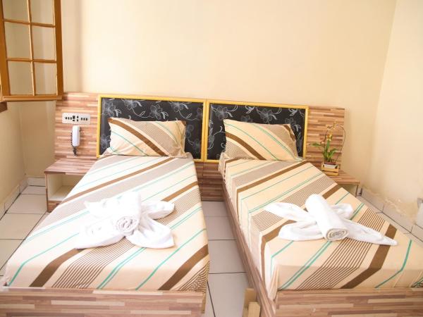 Hotel Hot Brás : photo 6 de la chambre chambre lits jumeaux Économique