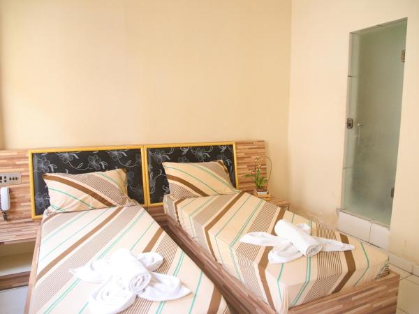 Hotel Hot Brás : photo 7 de la chambre chambre lits jumeaux Économique