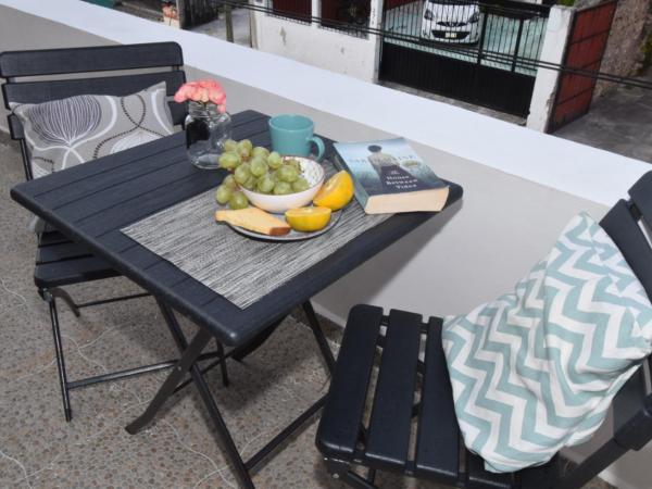 Carlota Guest House : photo 10 de la chambre chambre double avec terrasse