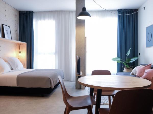 Talo Urban Rooms : photo 5 de la chambre chambre familiale supérieure